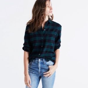 Madewell Classic Ex-boyfriend Shirt in Dark Plaid